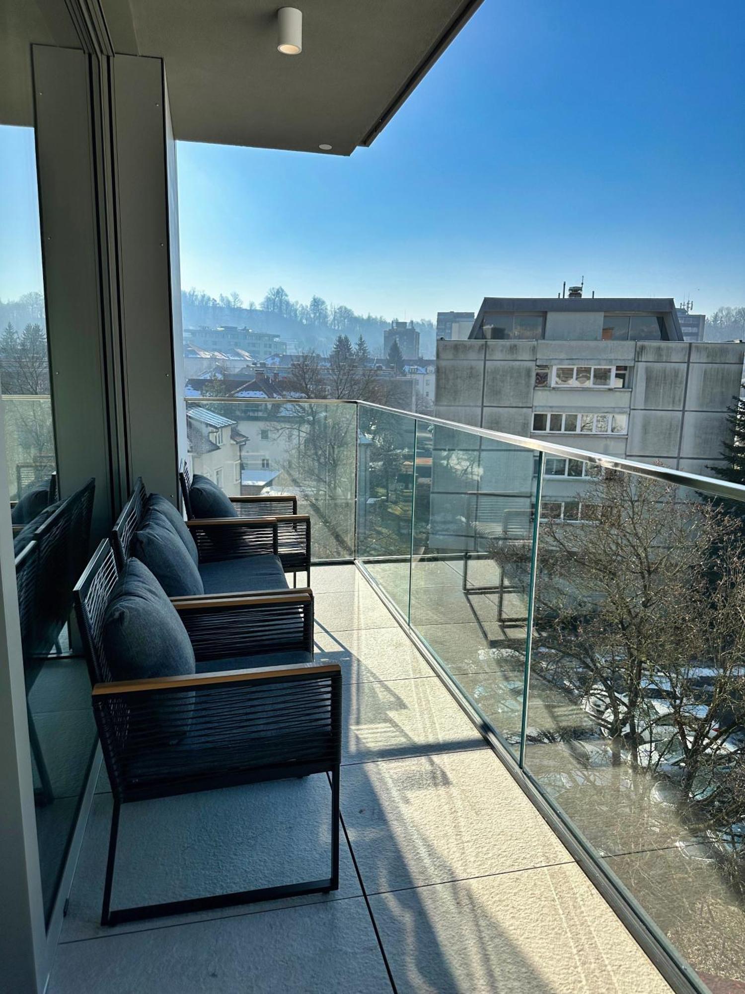 Garden Residence Любляна Екстериор снимка