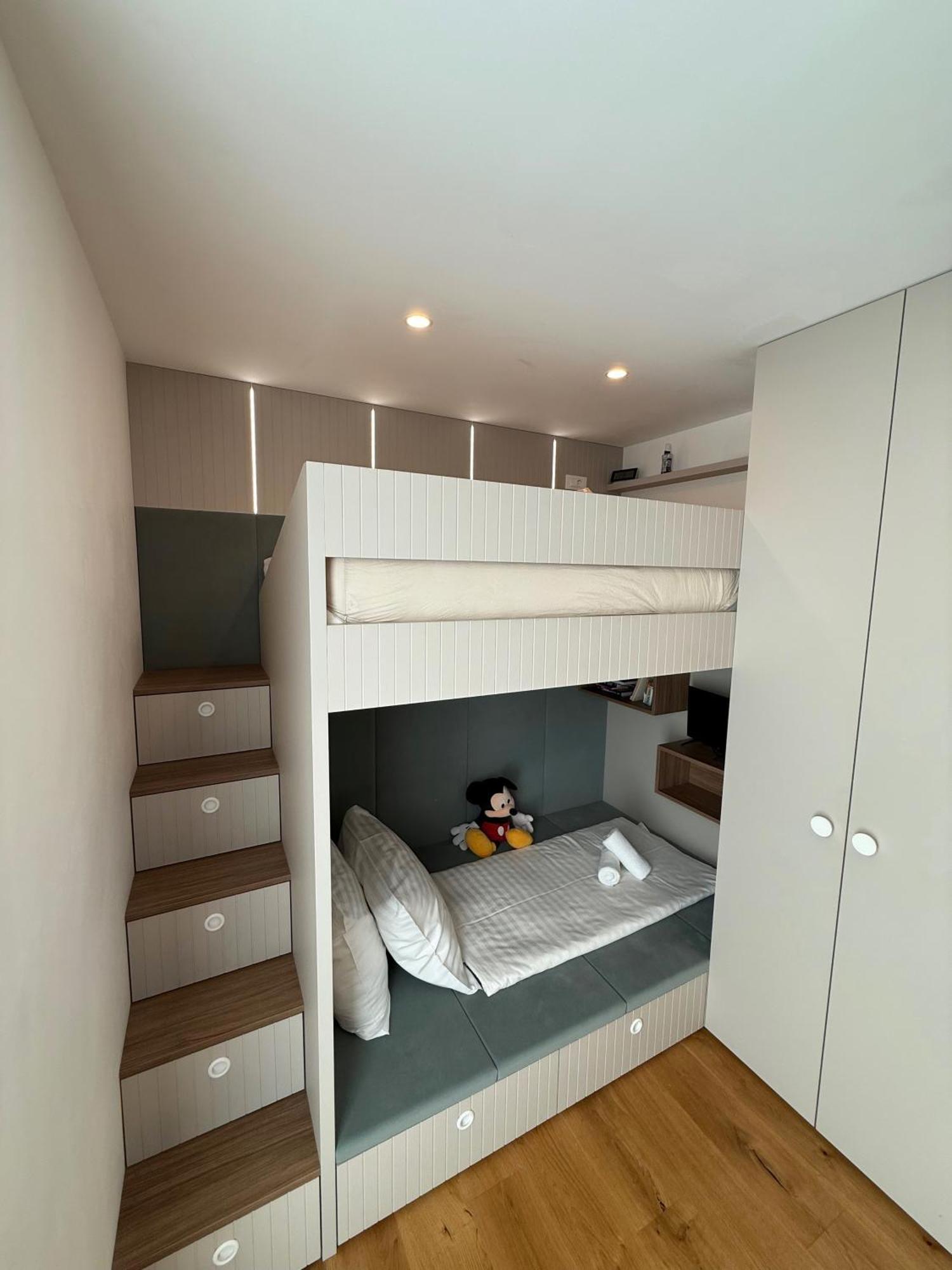 Garden Residence Любляна Екстериор снимка